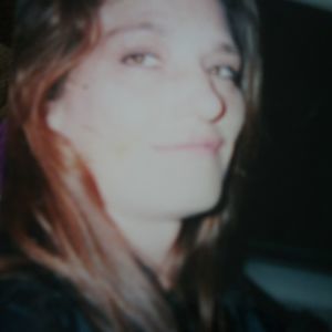 Meet your Posher, Mona